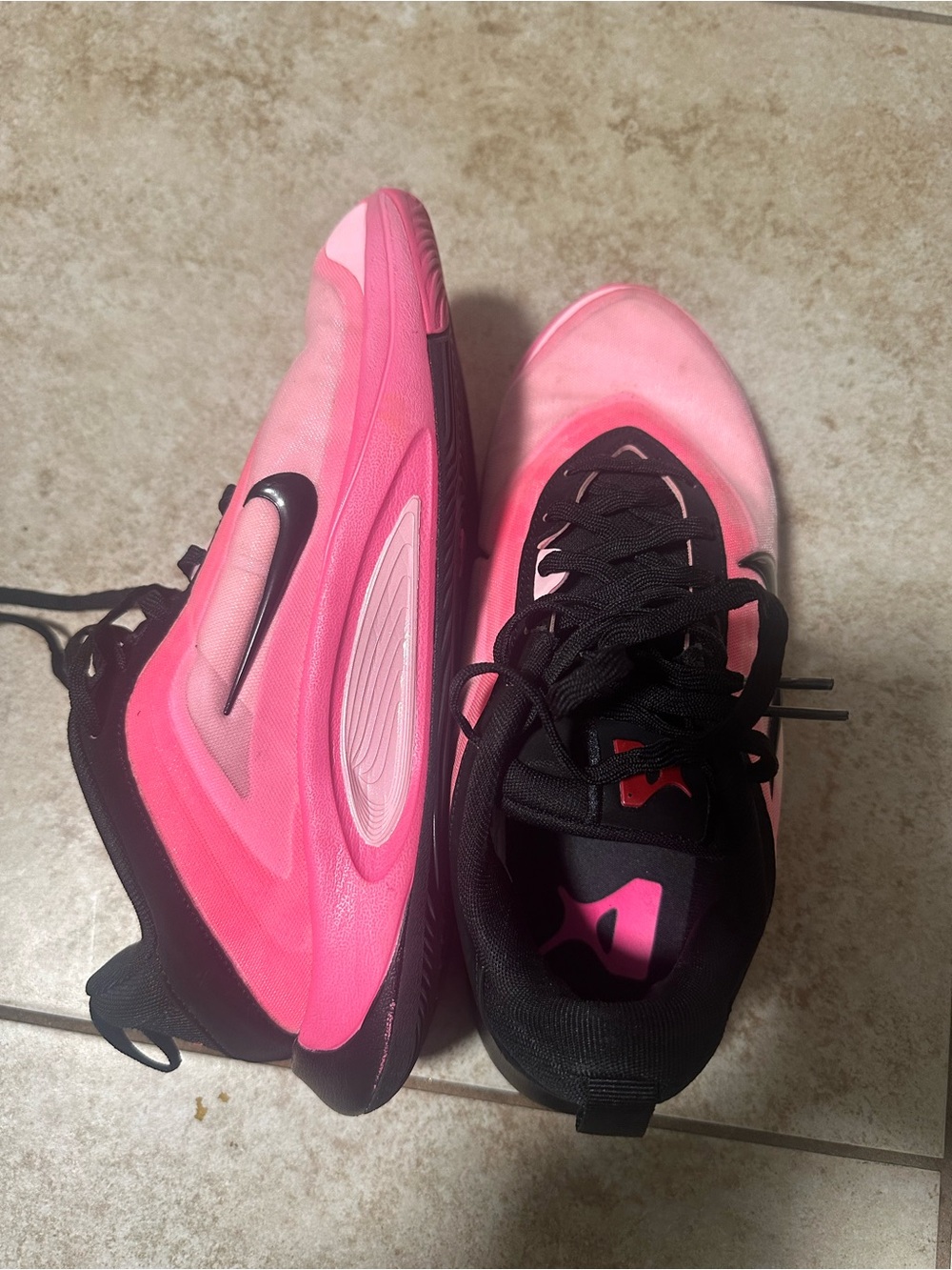 Nike Men's Pink and Black Cushioning Training Sneakers